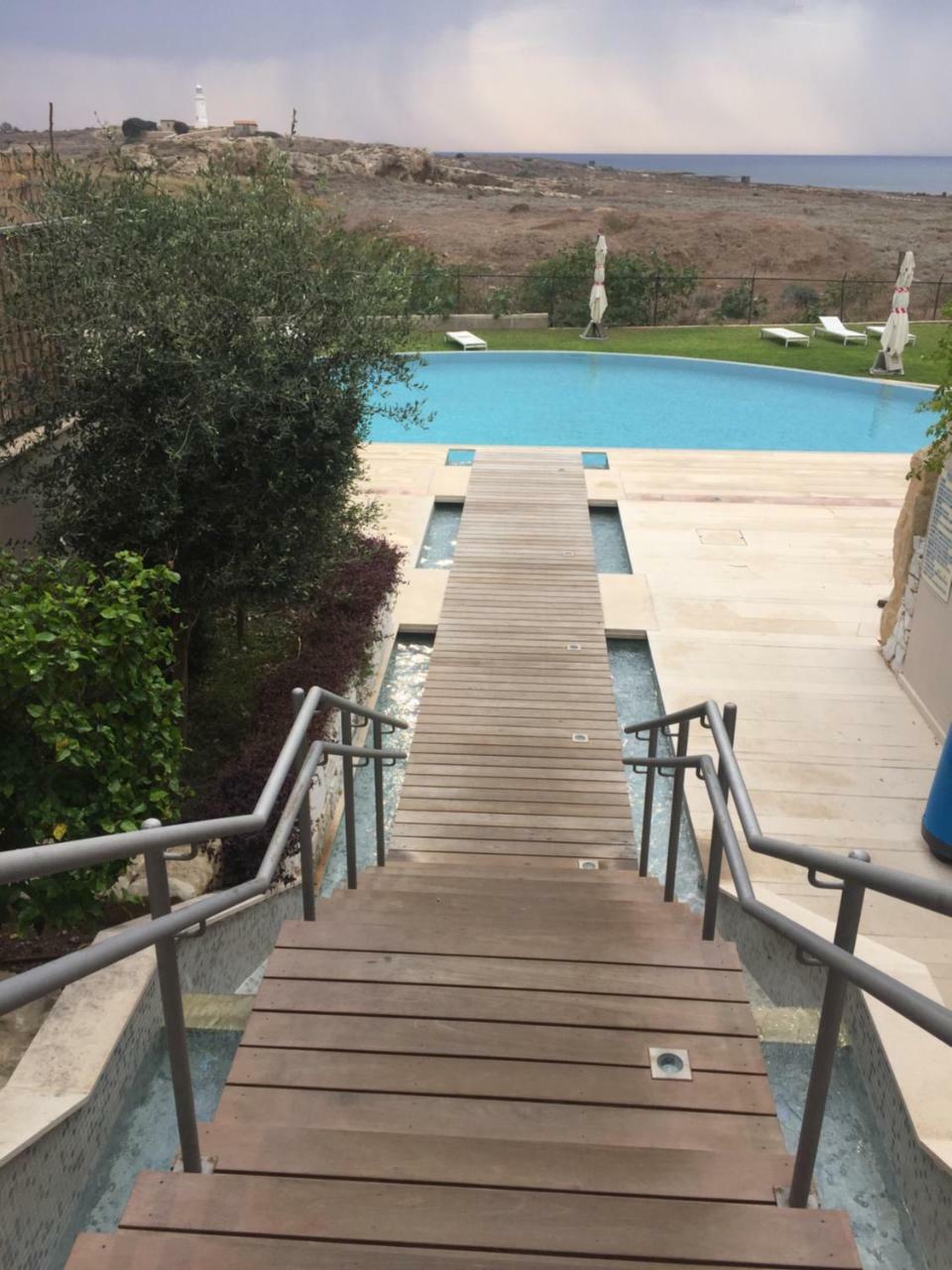Lingna Luxury Apartment Lighthouse Pafos Dış mekan fotoğraf